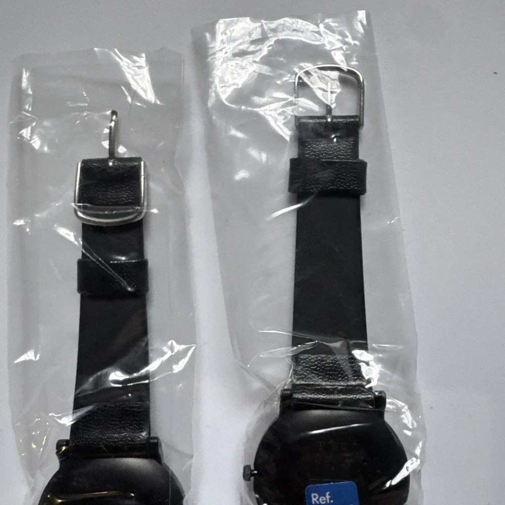 2 Lorus Disney Land 35 Years Black Round Bezel Black Leather Band Watch NOS